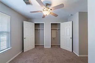 10733 Royal York Dr, Conroe, TX 77303 - Photo 14