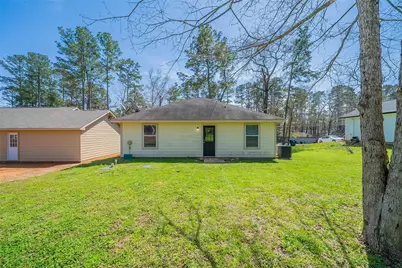 10733 Royal York Drive, Conroe, TX 77303 - Photo 18