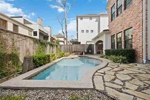 215 Malone St, Houston, TX 77007 - Photo 2