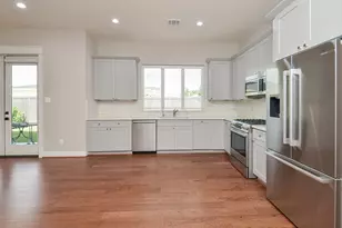 18526 Bridgeway Ln, Richmond, TX 77407 - Photo 10