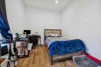 781 Lovers Lane, Houston, TX 77091 - Photo 10