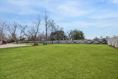 781 Lovers Lane, Houston, TX 77091 - Photo 30