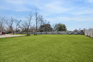 781 Lovers Ln, Houston, TX 77091 - Photo 30