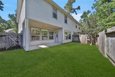 111 W Burberry Circle, The Woodlands, TX 77384 - Photo 32
