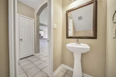 111 W Burberry Circle, The Woodlands, TX 77384 - Photo 14