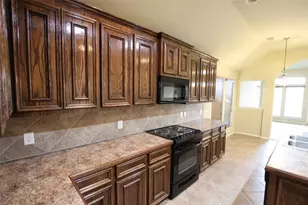 4510 Long Creek Dr, Fresno, TX 77545 - Photo 8