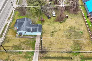 7502 Ley Rd, Houston, TX 77028 - Photo 2