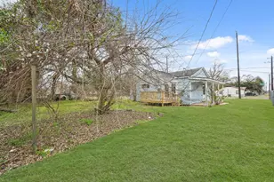 7502 Ley Rd, Houston, TX 77028 - Photo 6