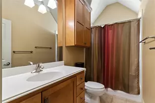 55 Canyon Oak Ct, Lake Jackson, TX 77566 - Photo 24