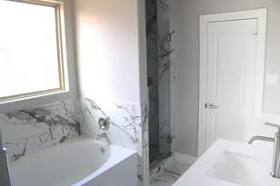 4108 Russell St, Houston, TX 77026 - Photo 14