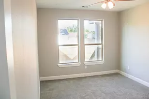 4108 Russell St, Houston, TX 77026 - Photo 12