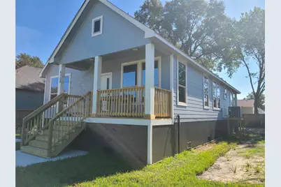4108 Russell Street, Houston, TX 77026 - Photo 2