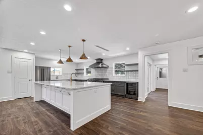 1338 Seaspray Court, Houston, TX 77008 - Photo 12