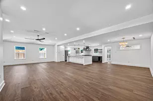 1338 Seaspray Ct, Houston, TX 77008 - Photo 4