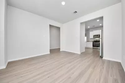 3113 Foresail Lane, Texas City, TX 77510 - Photo 6