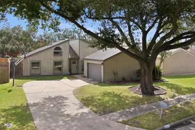 2211 Kinbrook Drive, Houston, TX 77077 - Photo 4
