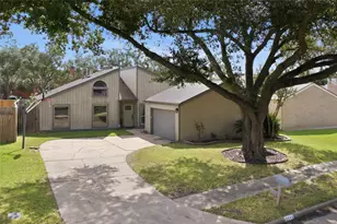 2211 Kinbrook Dr, Houston, TX 77077 - Photo 4