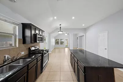 21826 Saragosa Pond Lane, Spring, TX 77379 - Photo 12