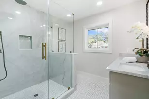 7525 Middlewood St, Houston, TX 77063 - Photo 28