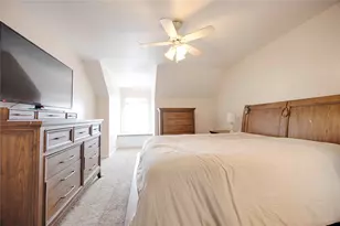 2040 W Guenther Ln, La Grange, TX 78945 - Photo 30