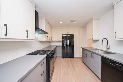 8610 Scaup Drive, Houston, TX 77040 - Photo 4