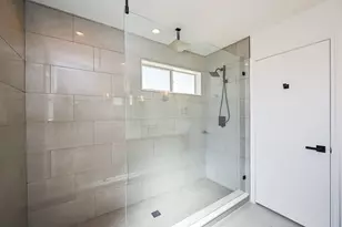 8610 Scaup Dr, Houston, TX 77040 - Photo 6