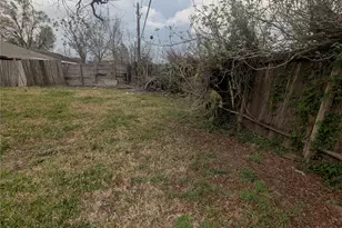 13915 Buffalo Speedway, Houston, TX 77045 - Photo 8