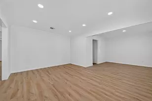 910 Kingsbridge Rd, Houston, TX 77073 - Photo 10