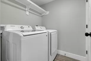 3316 Bacchus St, Houston, TX 77022 - Photo 14