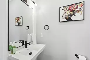 2502 Tuam St, Houston, TX 77004 - Photo 6