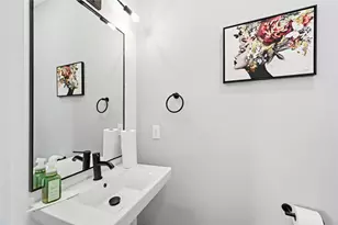 2502 Tuam St, Houston, TX 77004 - Photo 6