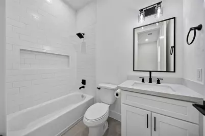 2421 Harrington Street, Houston, TX 77026 - Photo 12
