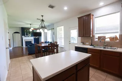 7822 Ravens Point Drive, Richmond, TX 77406 - Photo 6