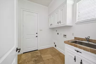 1518 Graystone Creek Court, Kingwood, TX 77345 - Photo 38