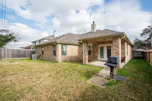 4902 Quiet Canyon Dr, Friendswood, TX 77546 - Photo 30