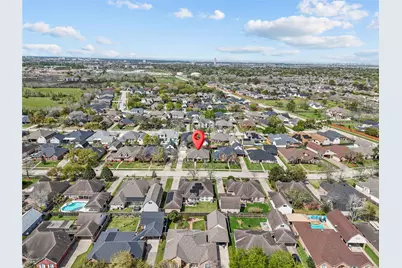 2304 Meadows Boulevard, League City, TX 77573 - Photo 46