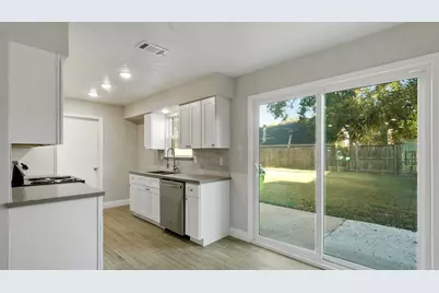 1223 Gentle Bend Drive, Missouri City, TX 77489 - Photo 6