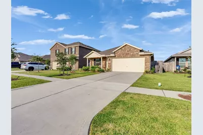 9818 Wembley Vista Court, Baytown, TX 77521 - Photo 2