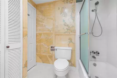 15 Greenway Plaza #11A, Houston, TX 77046 - Photo 22