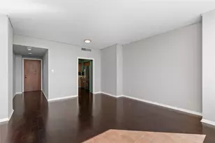15 Greenway Plz, Houston, TX 77046 - Photo 8