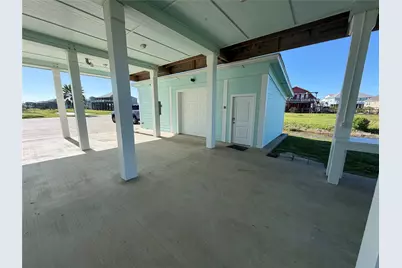 926 Surfside Drive, Crystal Beach, TX 77650 - Photo 12