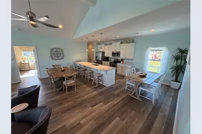926 Surfside Drive, Crystal Beach, TX 77650 - Photo 20