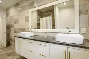 14107 Carolcrest Cir, Houston, TX 77079 - Photo 26