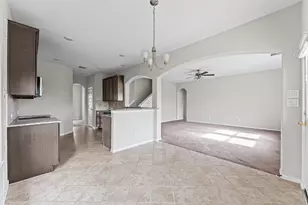 314 Marble Springs Ln, La Marque, TX 77568 - Photo 14