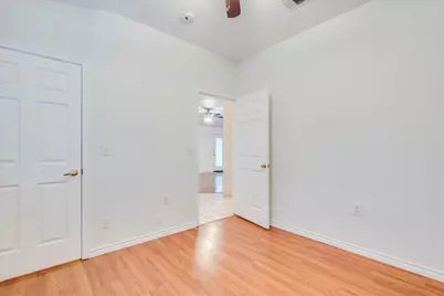 7501 Marble Ridge Drive, Austin, TX 78747 - Photo 18