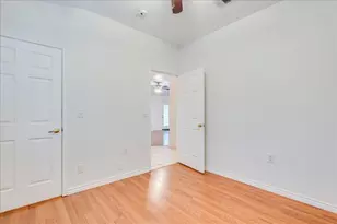 7501 Marble Ridge Dr, Austin, TX 78747 - Photo 18