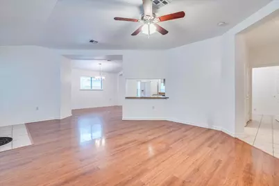 7501 Marble Ridge Drive, Austin, TX 78747 - Photo 12