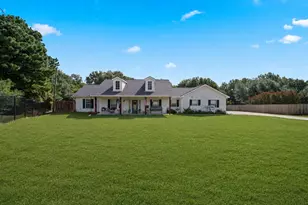 2904 Brandenburg Ln, Brenham, TX 77833 - Photo 1