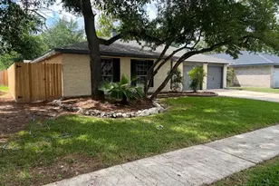 3707 Almondwood Dr, Spring, TX 77389 - Photo 2
