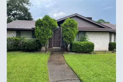 5619 Darnell Street, Houston, TX 77096 - Photo 2